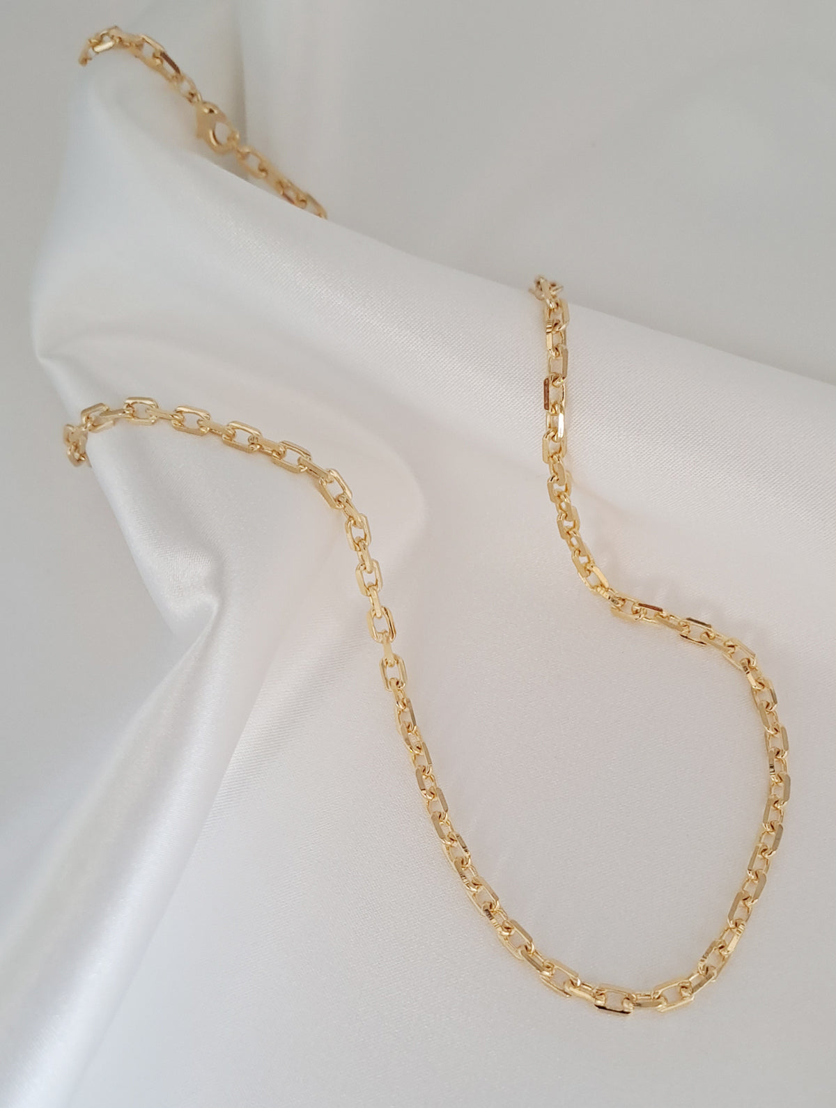 Colar de Elos Banhado a Ouro 18k