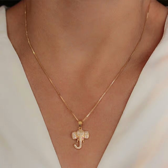 Colar Banhado a Ouro 18k com Pingente em Forma de Elefante
