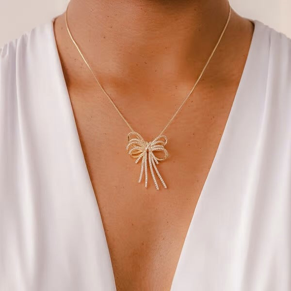 Colar Laço de Micro Zircónias Banhado a Ouro 18k